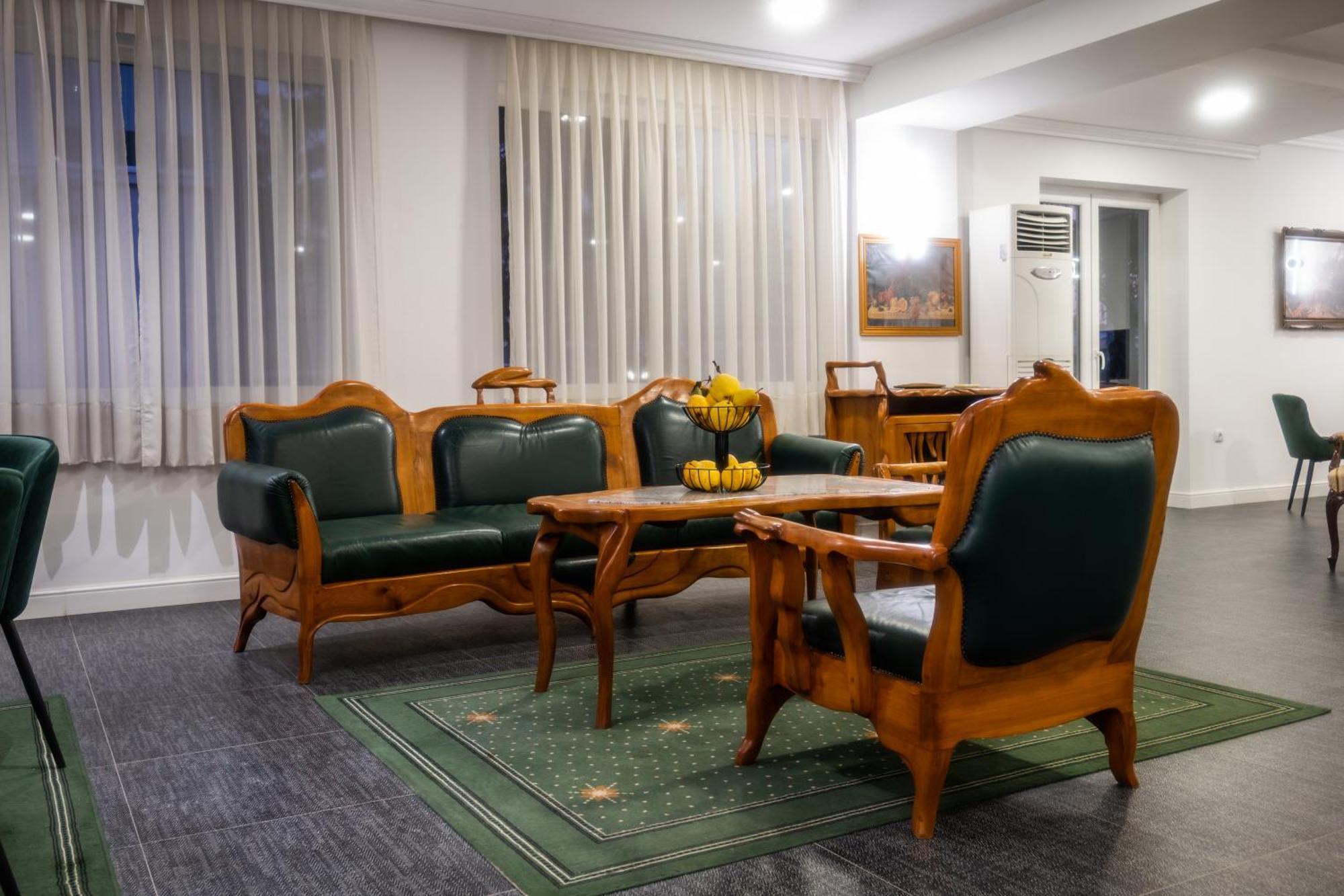 Hotel Mio City Kula Екстер'єр фото