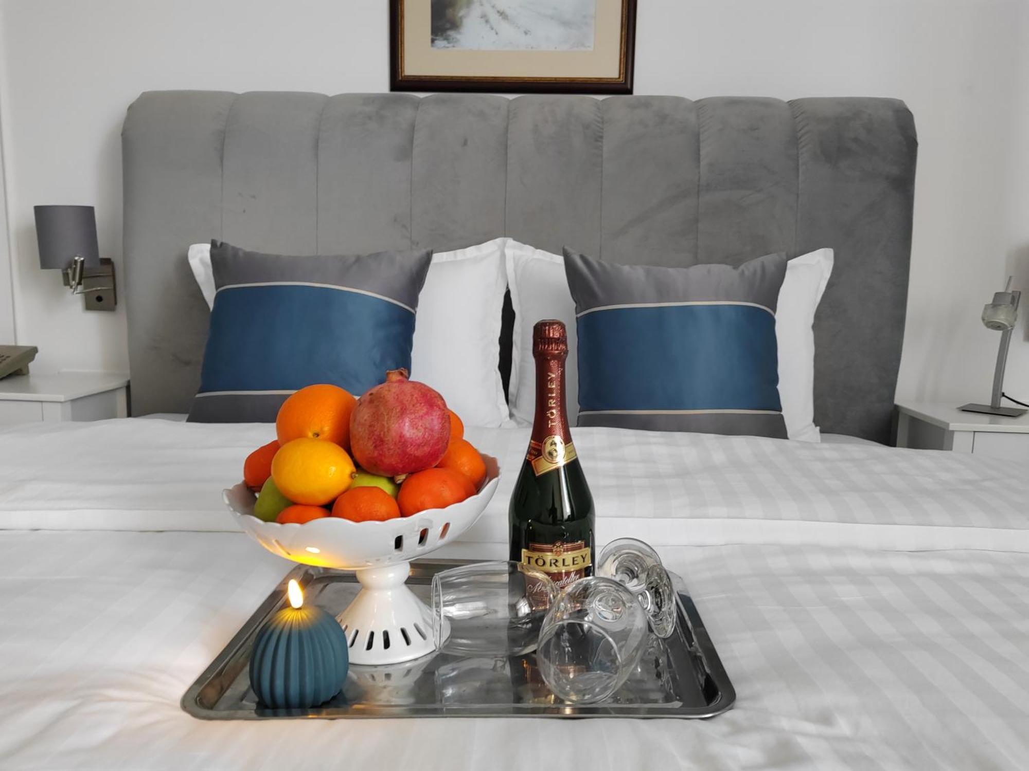 Hotel Mio City Kula Екстер'єр фото
